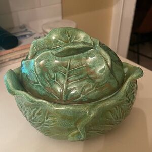 Vintage Holland Mold Company cabbage Ware tureen serving dish bowl lid green